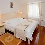 Sunceva Postelja ホテル
