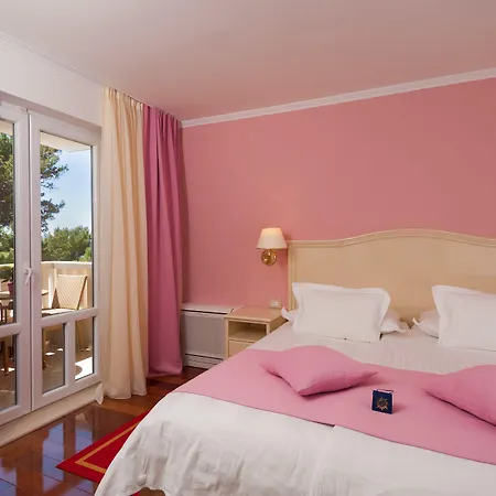 Sunceva Postelja Hotell
