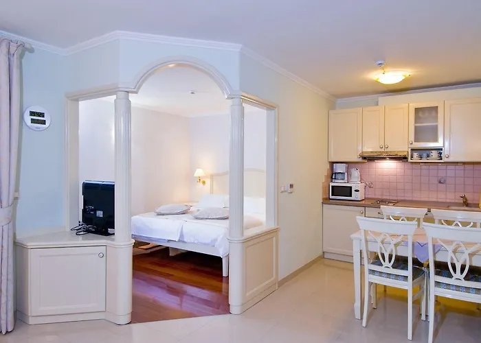 Sunceva Postelja Hotell Brela