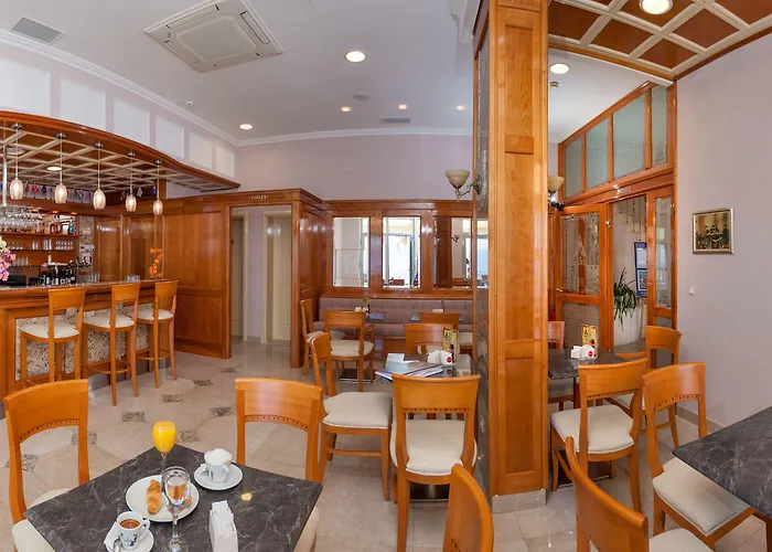 Sunceva Postelja Hotell Brela