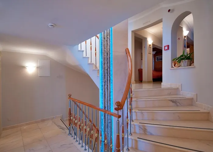 Sunceva Postelja Hotell Brela
