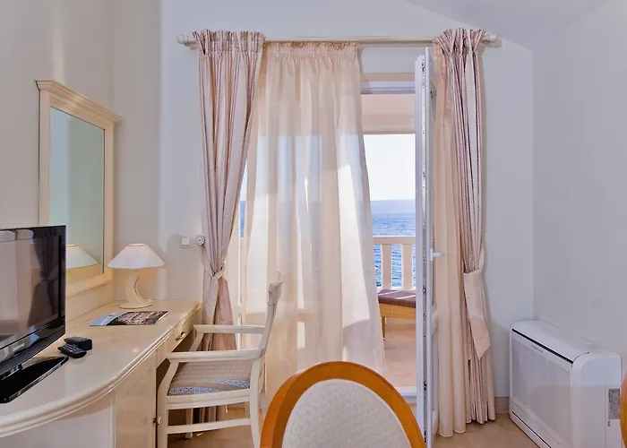 Sunceva Postelja Hotell Brela