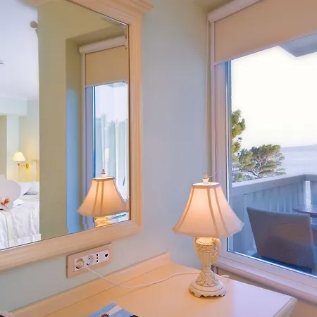 ホテル Sunceva Postelja 4*