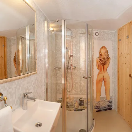 Sunceva Postelja ホテル 4*