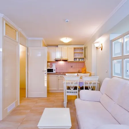 Sunceva Postelja ホテル 4*