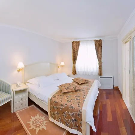 Hotel Sunceva Postelja 4*